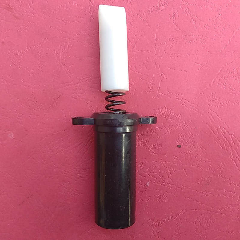 纺机配件大全 大卷装日发短纤倍捻机压簧座,顶柱,尼龙顶柱压簧