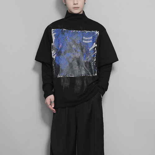 抽象印花半高领假两件拼接卫衣男