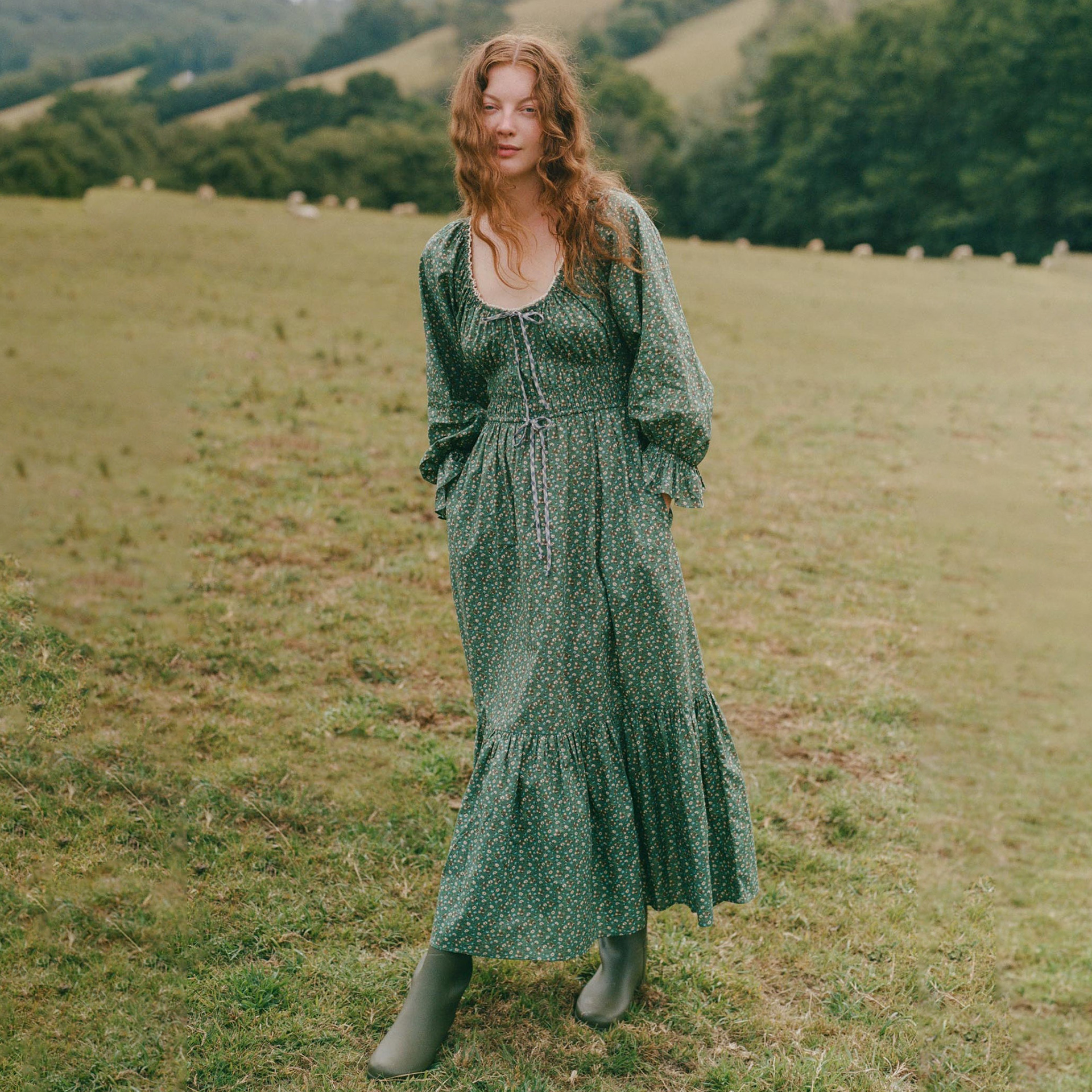 christydawn法式碎花纯棉长袖A字连衣裙女春秋季2025新款长裙子