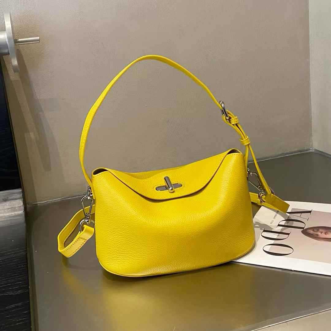 普洛克正品真皮月牙包女款高级感