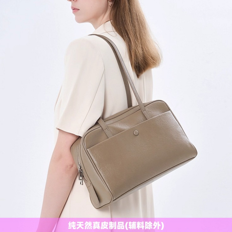 普洛克正品 头层牛皮枕头包女复古通勤手提大包真皮咖腋下单肩包