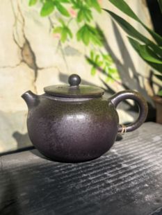 肖春魁浪鬼柴烧壶 云南建水紫陶茶壶厂家直销 精品灯笼壶8