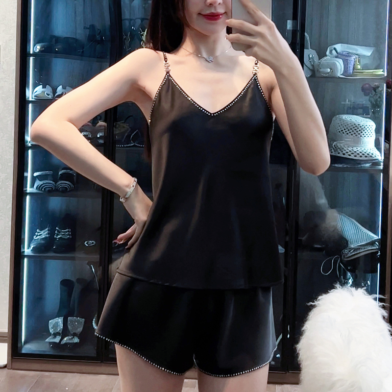 DIMDEVL汀黛春夏背心短裤两件套家居服烫钻仿真丝吊带睡衣套装