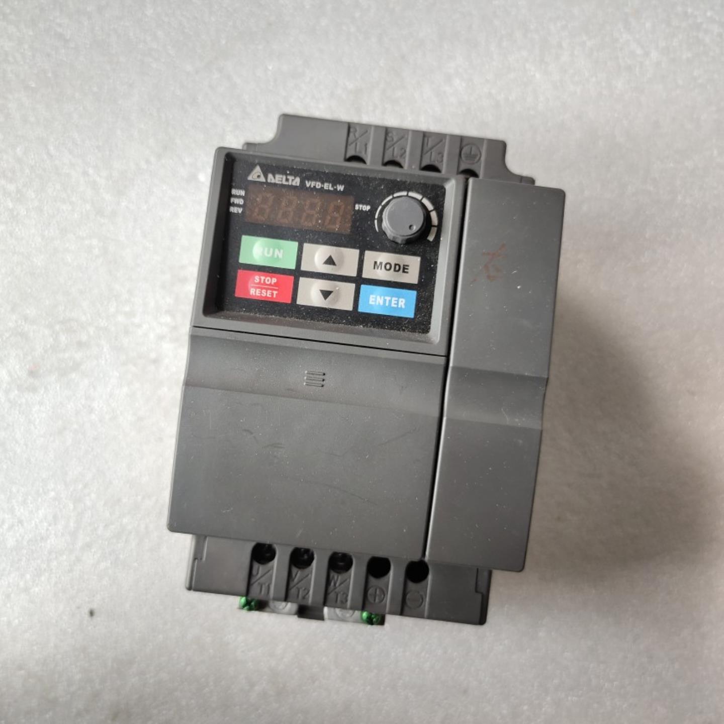 台达变频器 15kw220v VFD015EL21W可提供技术支持二手台达