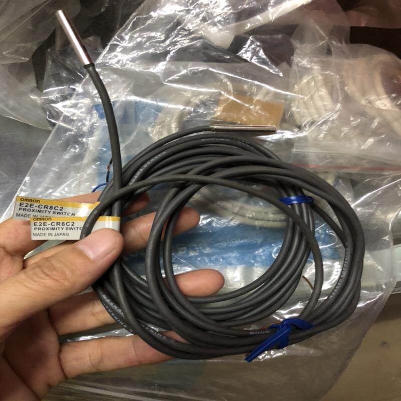 E2E-CR8C2接近开关