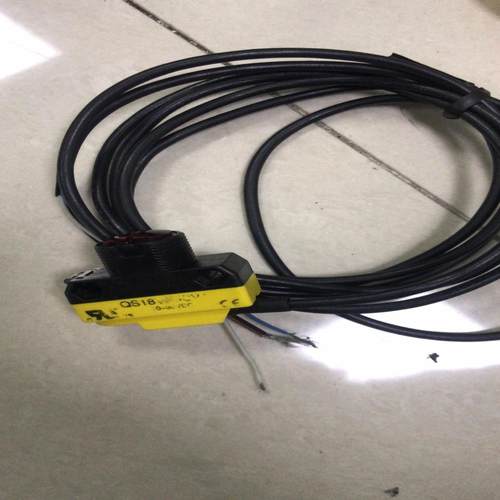 QS18VN6CV15  美国邦纳BANNER 传感器