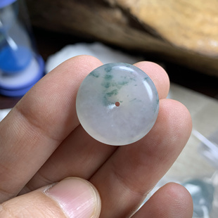 HR-278：天然A货缅甸翡翠飘花平安扣吊坠一件