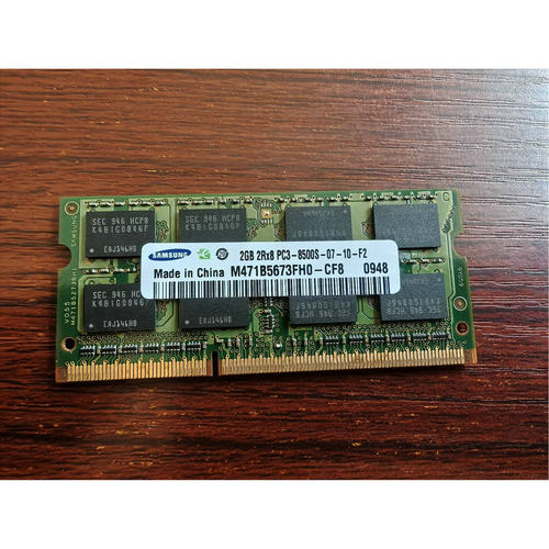 三星内存条2GBPC3-8500S拆机