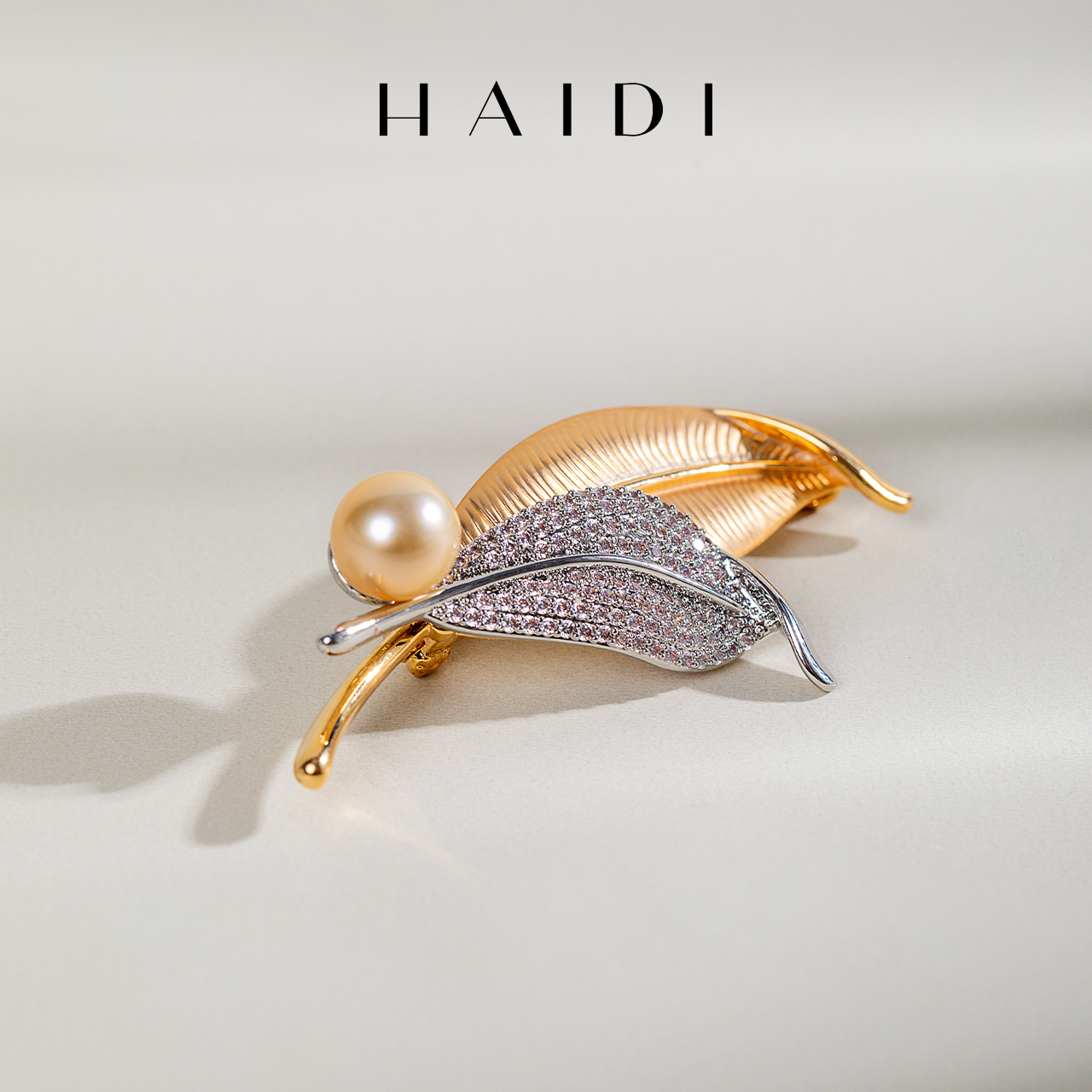 海蒂珠宝 喜盈 大点位深海南洋金珠胸针 设计款 正品送礼好物