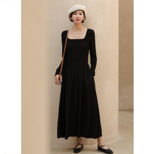 弥古黑色针织连衣裙女秋冬内搭长袖法式方领小黑裙高级感打底长裙