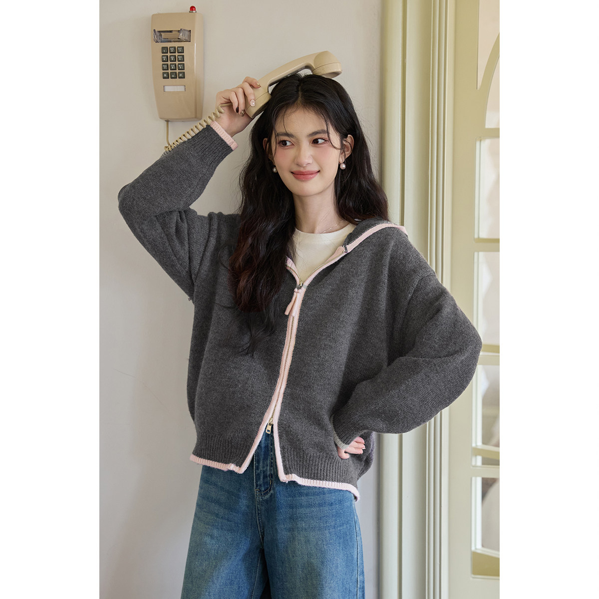 弥古灰色长袖拉链针织上衣女春季新款宽松休闲撞色连帽外套高级感