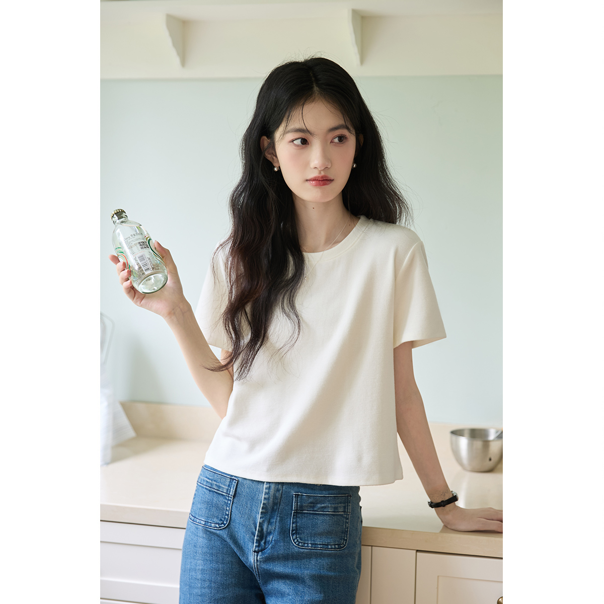 弥古白色圆领短袖t恤女2025新款春秋内搭上衣宽松显瘦法式打底衫