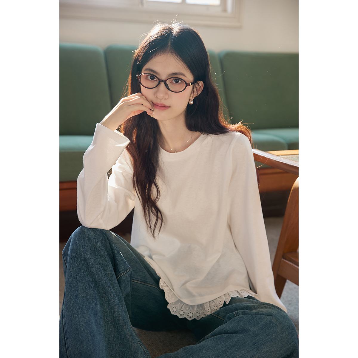 弥古法式白色蕾丝拼接长袖t恤女2025新款春秋设计感打底内搭上衣