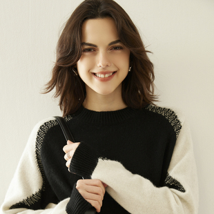 高级感银丝秋冬新款山羊绒圆领宽松软糯加厚撞色女衫针织打底毛衣