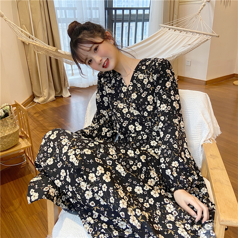 New Vintage collar long sleeve floral skirt long style dress