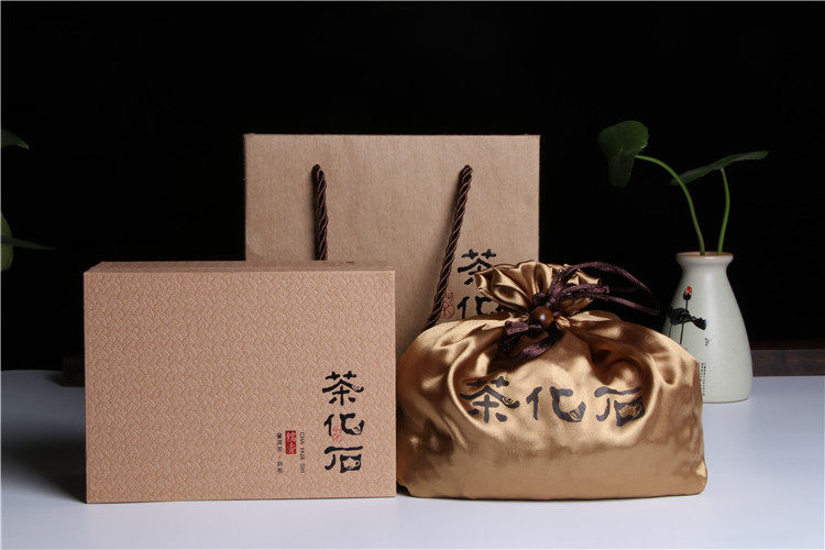 茶化石 碎银子(包装盒)   勐海普洱茶 配手提袋 方盒 和 布袋