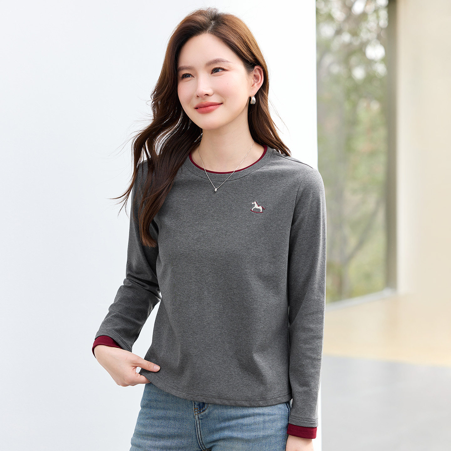 长袖t恤女春秋内搭打底衫可外穿2026新款女装爆款灰色假两件上衣