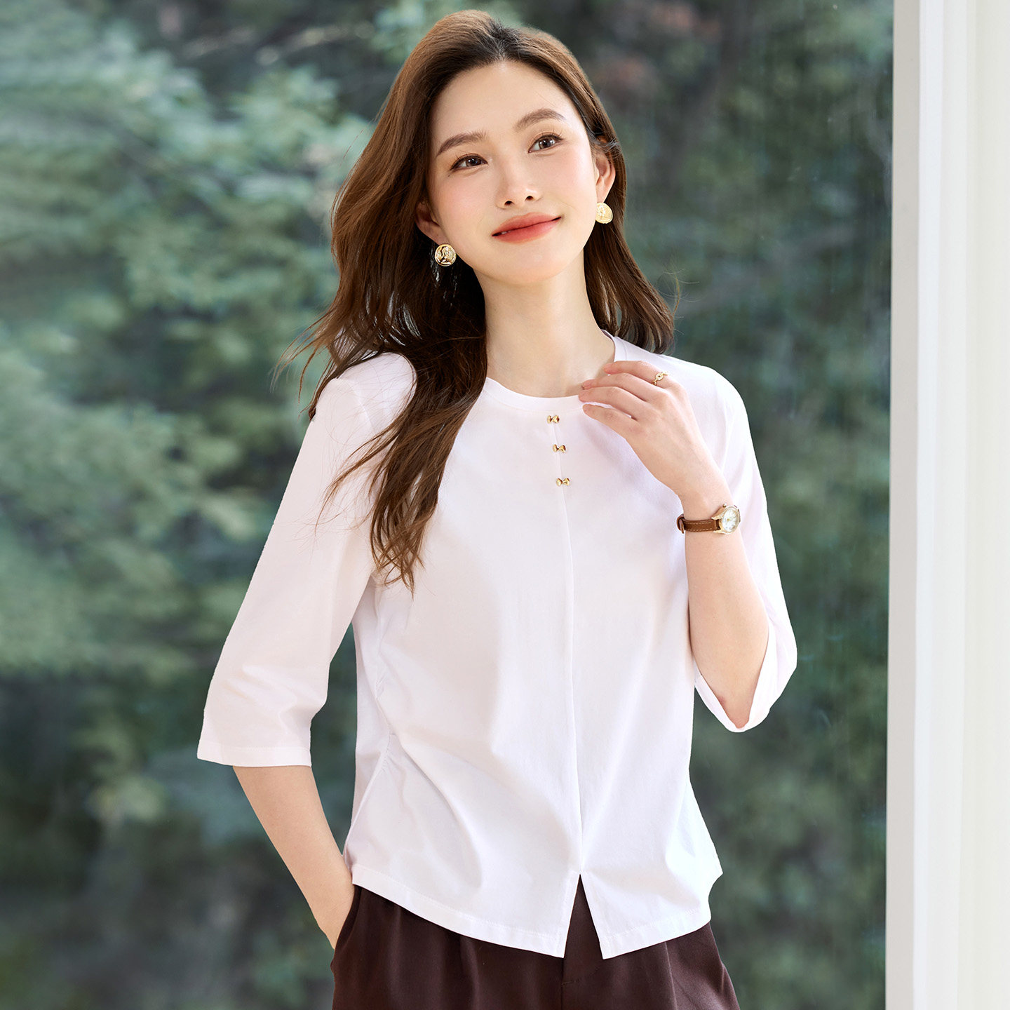 白色七分袖t恤女士中袖上衣2026新款春夏时髦洋气打底衫高端女装