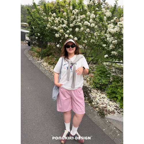老章和小胖PONGKIKI大码女雪花棉极简小狗印花T恤胖mm夏正肩短袖