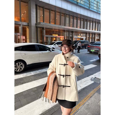 老章和小胖PONGKIKI富家千金牛角扣大衣女大码韩版学院风呢大衣冬