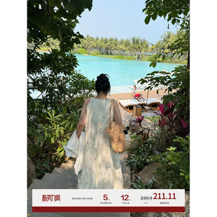 老章和小胖PONGKIKI奶油挂脖裙大码 气质连衣长裙夏 印花宽松a字版