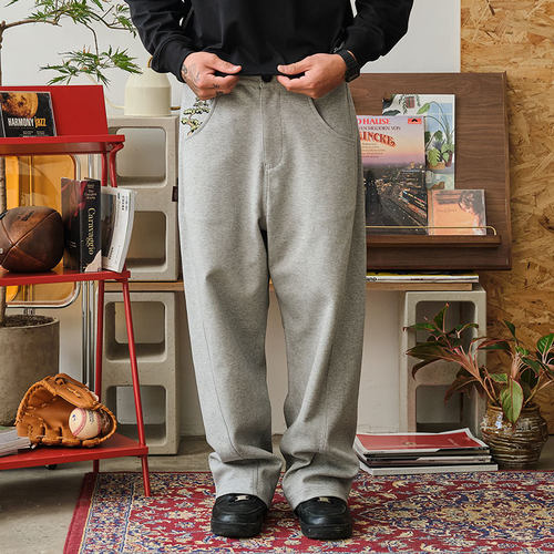 ACTIONS松树刺绣重磅弯刀卫裤