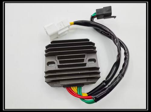 适用比亚乔X7 阿普利亚SR MAX300NEXUS250整流器/稳压器充电器