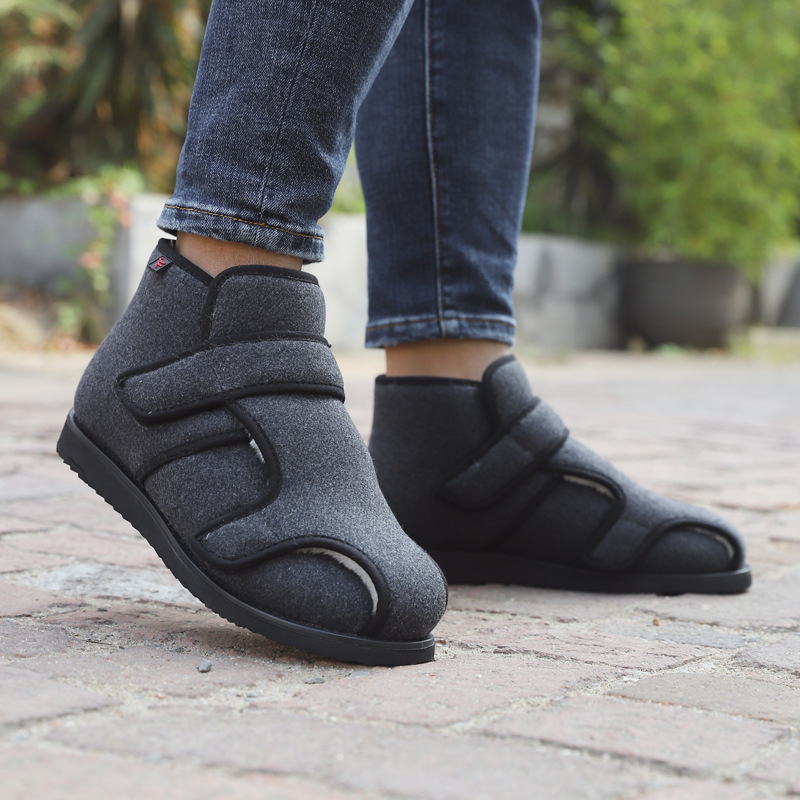 齐瓦戈中帮魔术贴设计棉鞋加厚保暖防滑平底鞋厚脚背可穿防滑耐磨