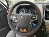 专用于1819丰田普拉多霸道16年陆巡酷路泽新皇冠手缝真皮方向盘套