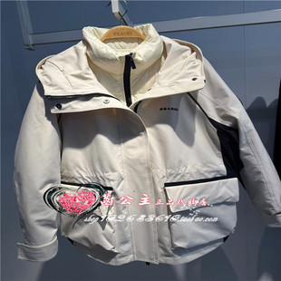 A3ACE4428女装 2024冬拼色立体口袋可拆卸内胆三合一羽绒服4428M8