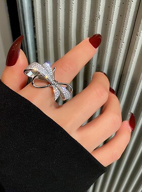 时尚个性蝴蝶结戒指女轻奢高级感开口可调节小众设计简约百搭设计
