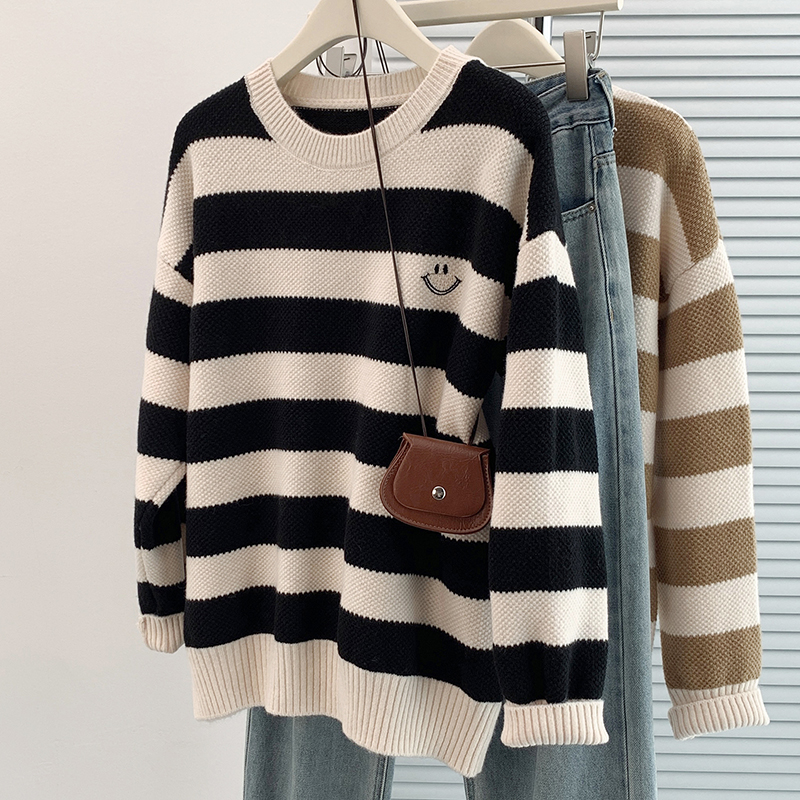 清仓捡漏~外贸品牌女装圆领条纹毛衣秋冬气质长袖宽松针织打底衫