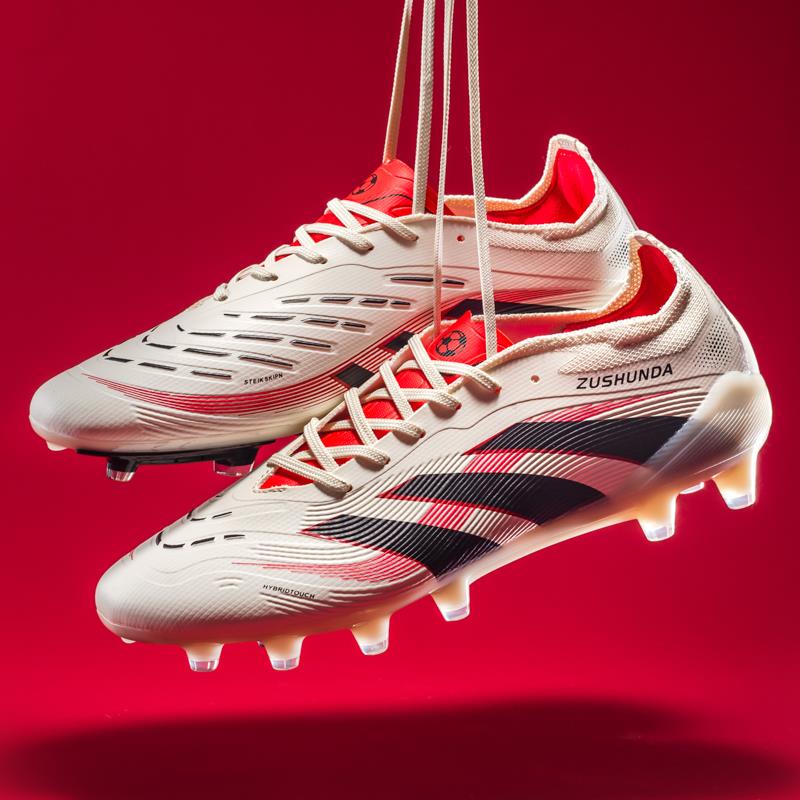 梅西猎鹰足球鞋低帮男女成人耐磨TT碎钉AG长钉小李子刺客学生球鞋