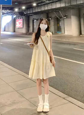 EZAZ法式无袖吊带连衣裙女装夏季海边度假显瘦A字裙中长裙子