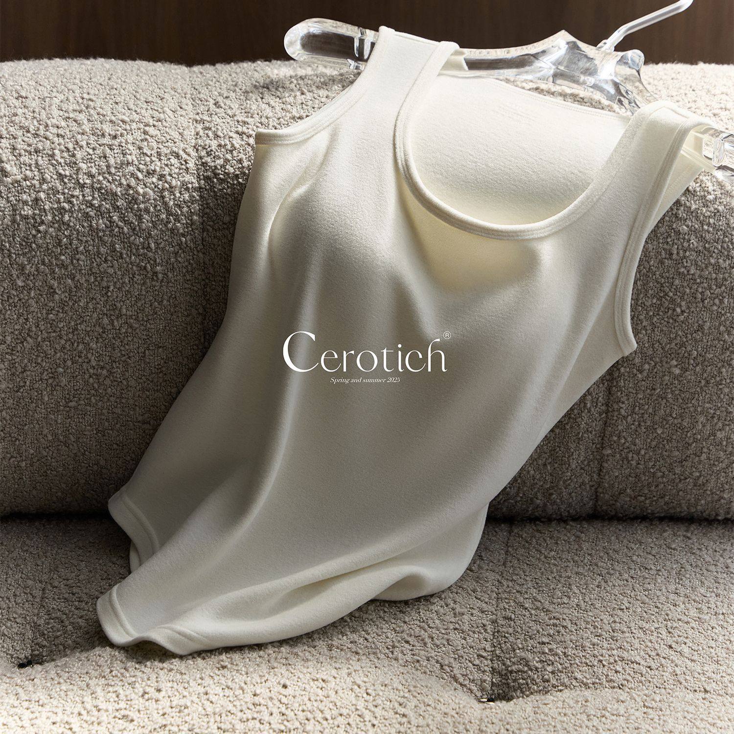 Cerotich 依翡丝保暖修身显瘦U领无袖背心女秋冬带胸垫内搭打底,女士内衣/男士内衣/家居服,保暖背心,淘宝优惠券,粉丝福利购,淘宝优惠卷