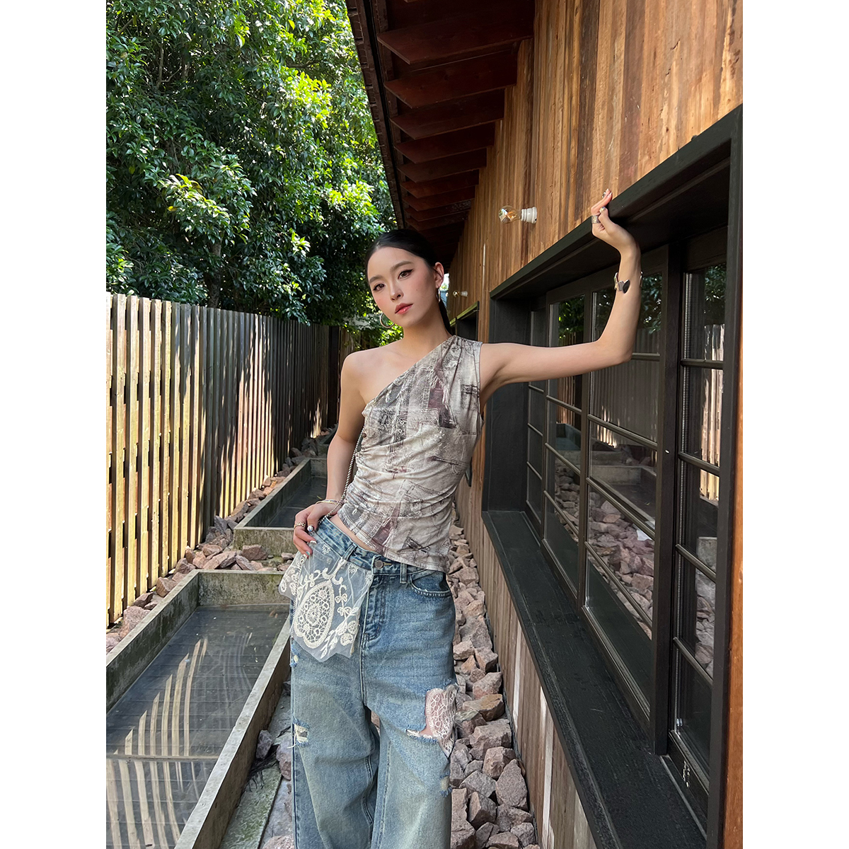 SHELLEARTISTE新款印花背心