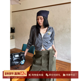 MOMENTPLAY 设计师品牌 26春夏新品刺绣装饰羊毛针织卫衣  SOLSOL