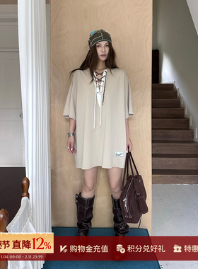 MOMENTPLAY 设计师 25秋冬新品 v领系带宽松T恤/系带花苞针织裙