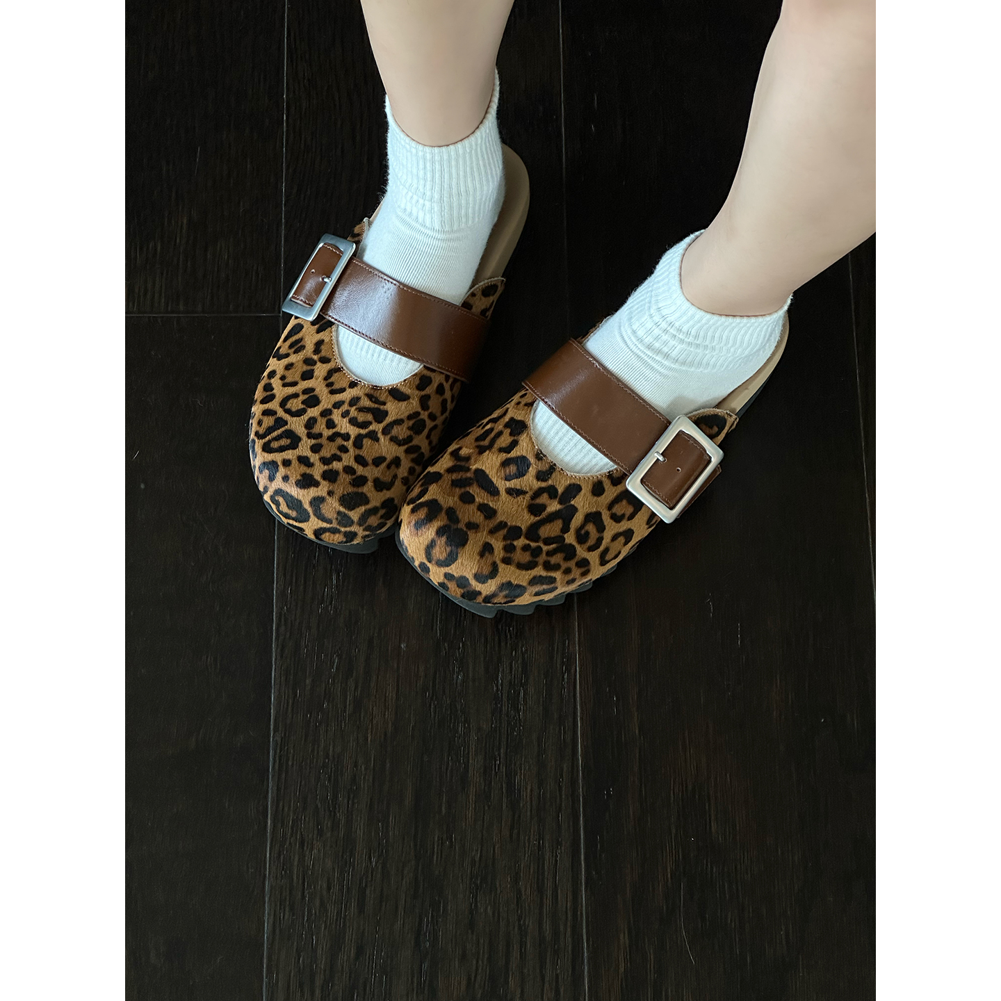 LOSTINECHO秋冬带包头勃肯拖鞋