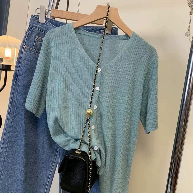 冰丝针织开衫女短款披肩外搭空调桑蚕丝薄款夏天季配裙子的小外套