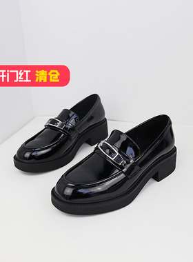 可媚2025新春款圆头牛漆皮金属饰扣一脚蹬粗中跟单鞋女KA25323-71