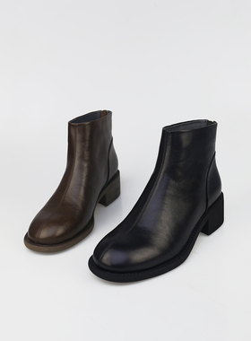 可媚2025新秋冬款圆头羊皮车缝线防水台粗中跟短靴女KC25947-367