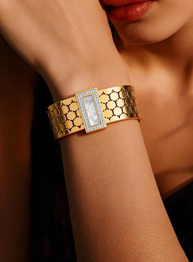 个性宽版时尚六边形镂空镶钻钛钢手镯小众镶彩钻简约百搭跨境爆款