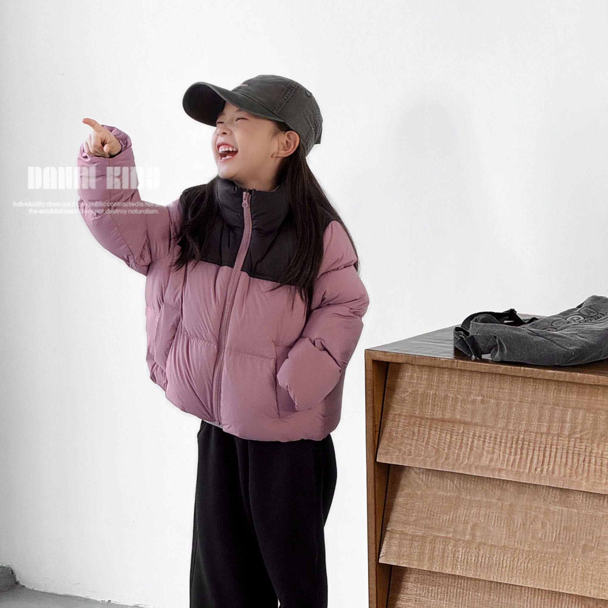 嗒囜【满满回弹感】400T胆布可机洗撞色女童秋冬装宽松厚款羽绒服,童装/婴儿装/亲子装,羽绒服,淘宝优惠券,粉丝福利购,淘宝优惠卷