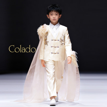 Colado扣诺男童新中式唐装高端礼服少儿模特比赛表演主持钢琴走秀