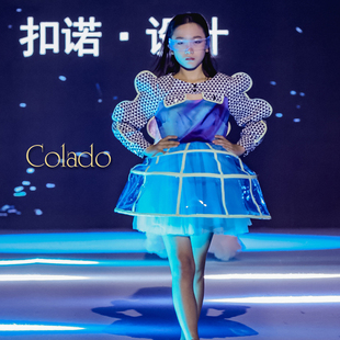 Colado扣诺女童舞台元 宇宙走秀礼服夜光发光模特比赛演出高级定制