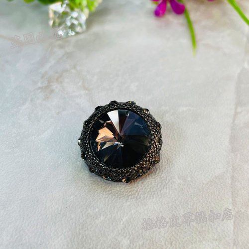 裘皮水钻新款袖口装饰胸花纽扣