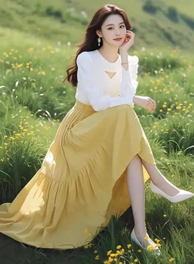 今年流行高级感漂亮黄色衬衫连衣裙子韩系气质温柔风早秋穿搭套装