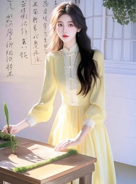 早春新款气质名媛高级感超好看爆款黄色连衣裙收腰内搭裙子女