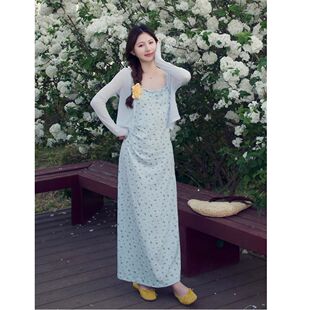 温柔风蓝色碎花吊带连衣裙女夏季大码胖MM修身减龄绝美度假风长裙